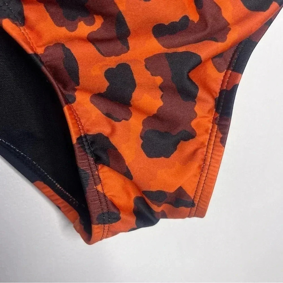 Social Angel Orange Leopard Print One Piece Swimsuit Size Medium - Picture 5 of 7